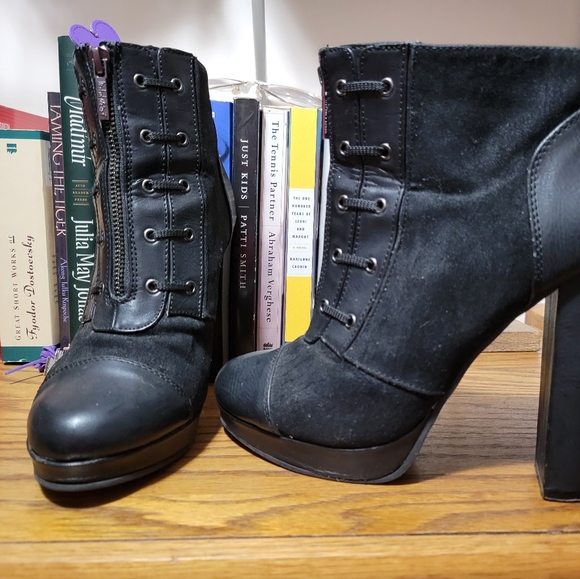 Booties - Picture 2 of 7